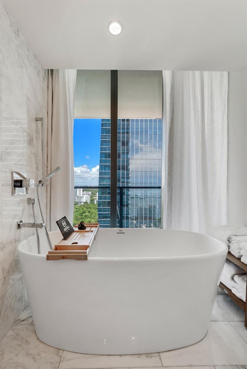 1451 Brickell Ave # 2405, Miami, FL 33131 photo 8