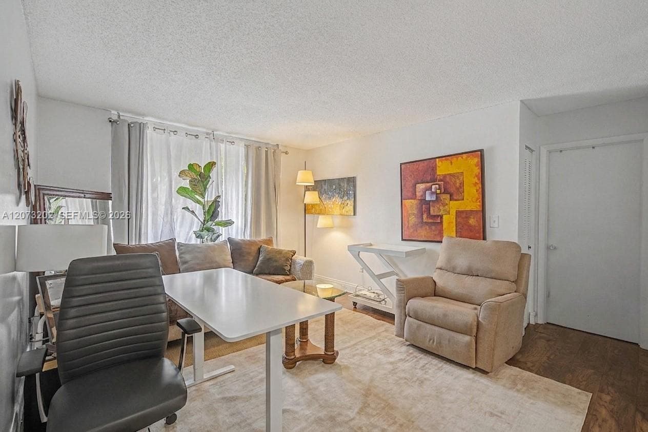 5055 NW 7th St # 112, Miami, FL 33126 photo 10