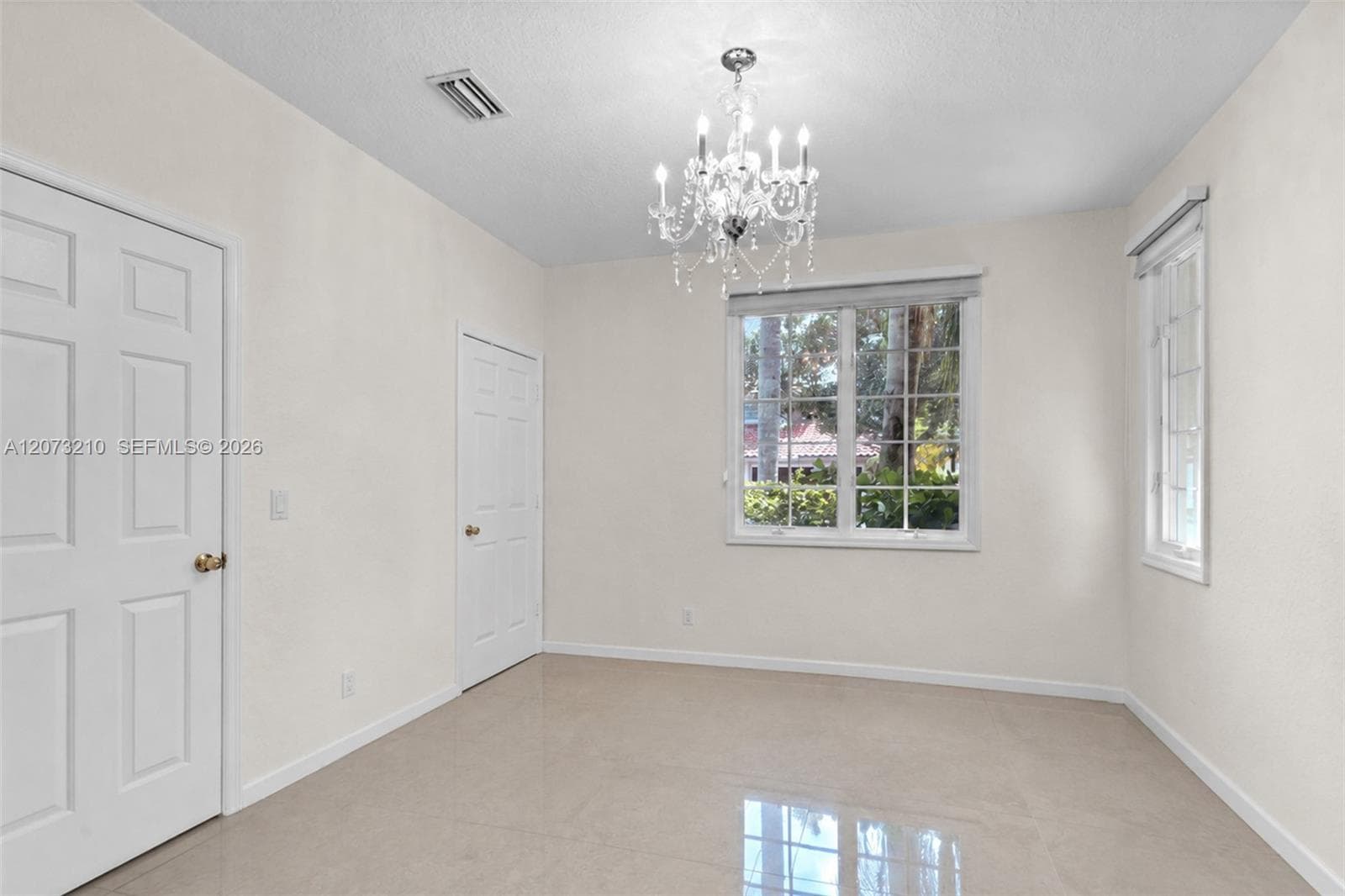 1090 SW 156th Ave, Pembroke Pines, FL 33027 photo 8