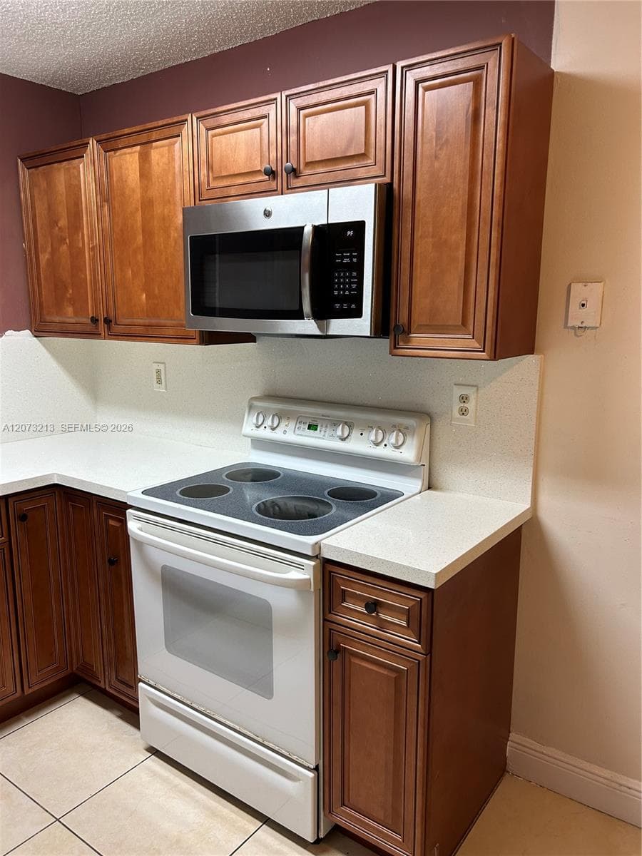 1925 Madison St # 22, Hollywood, FL 33020 photo 6
