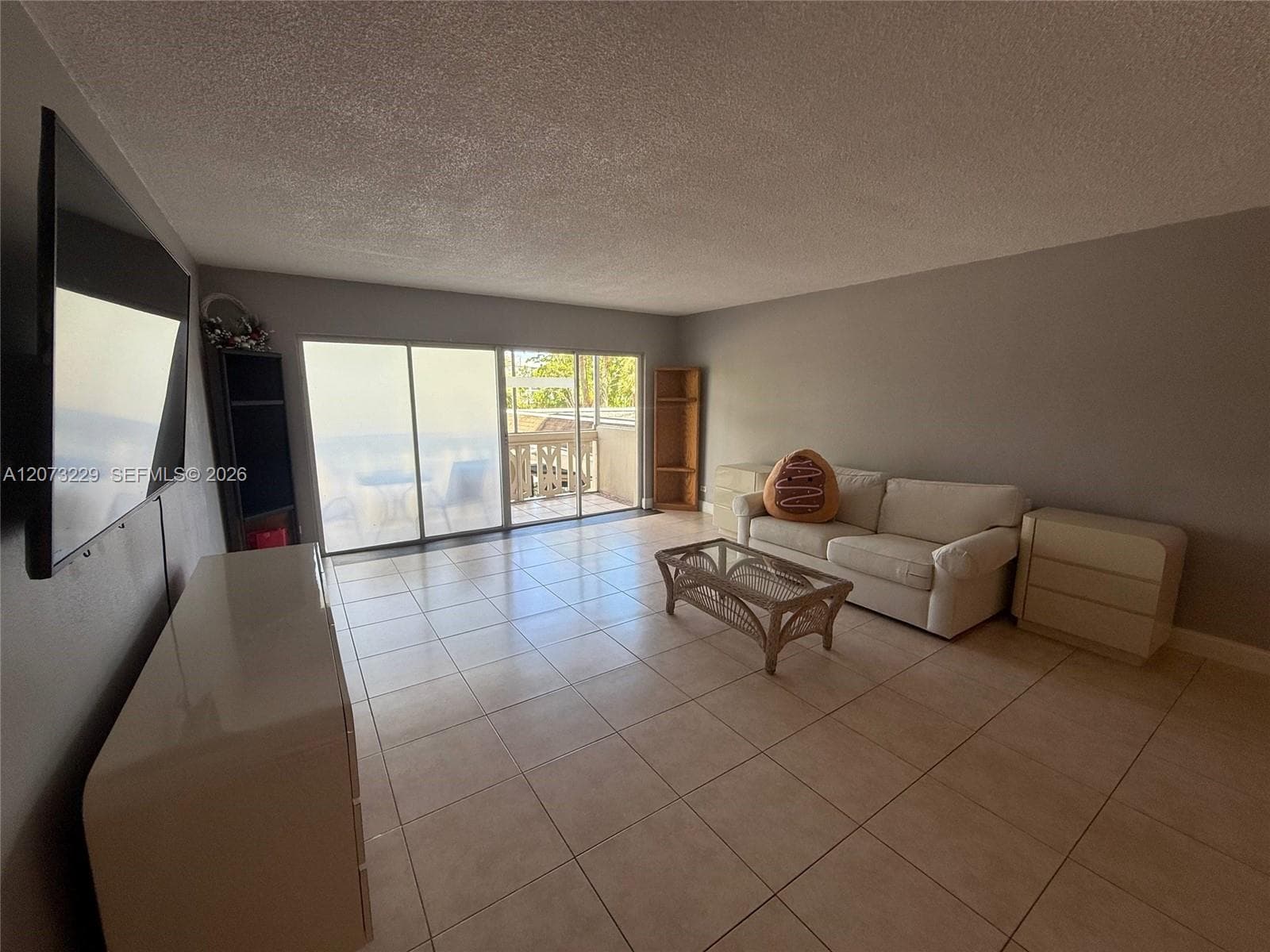 800 NE 195th St # 211, Miami, FL 33179 photo 9