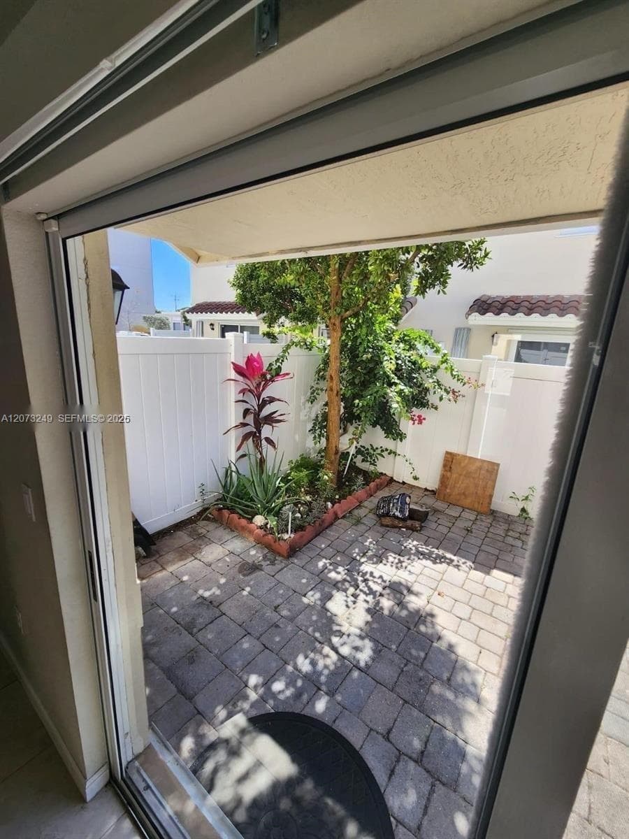 2810 NW 181st St, Miami Gardens, FL 33056 photo 13