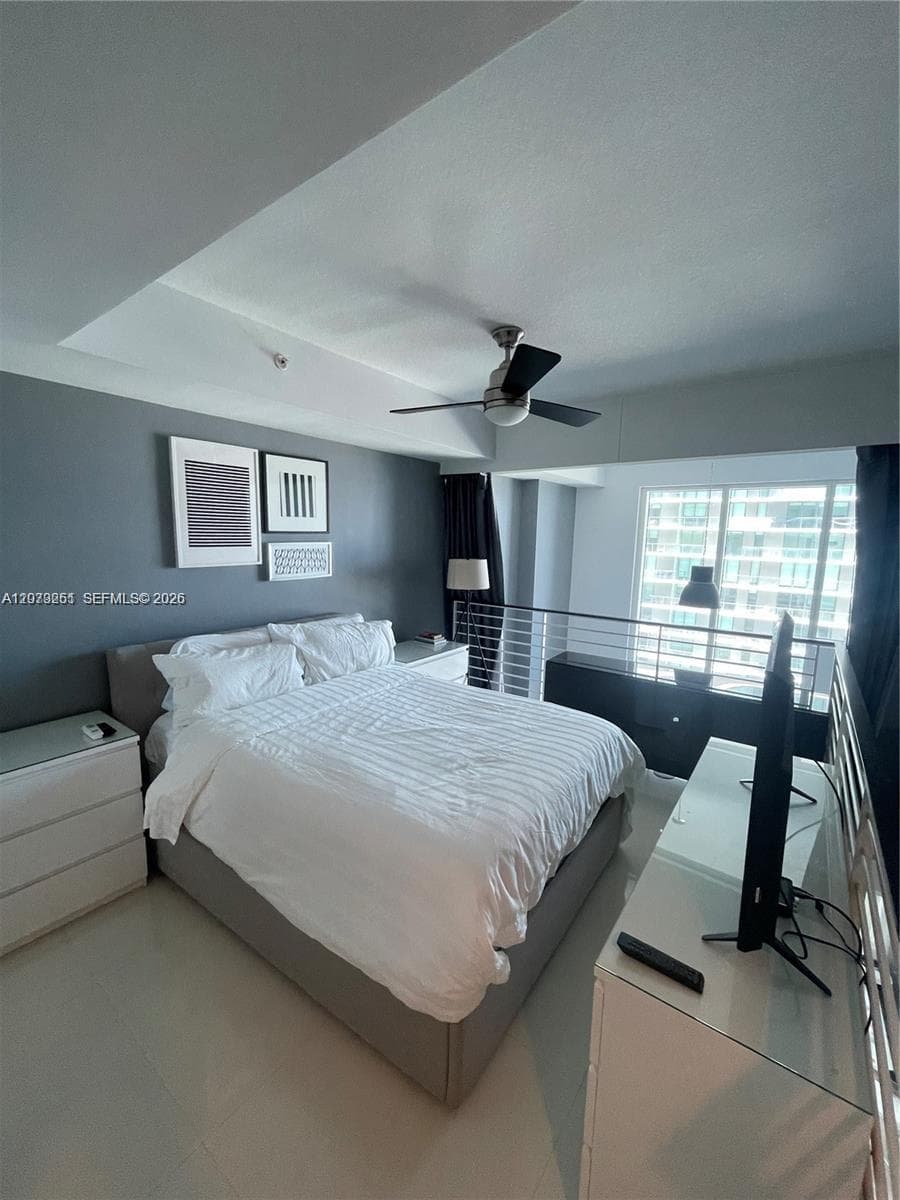 60 SW 13th St # 2404, Miami, FL 33130 photo 13
