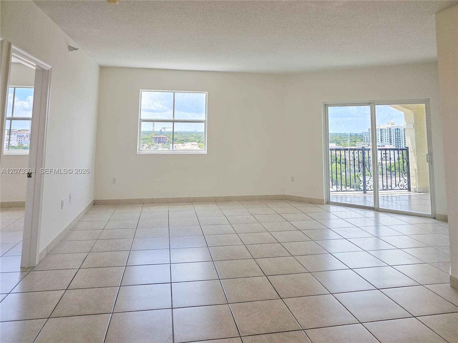 1627 SW 37th Ave # 803, Miami, FL 33145 photo 11