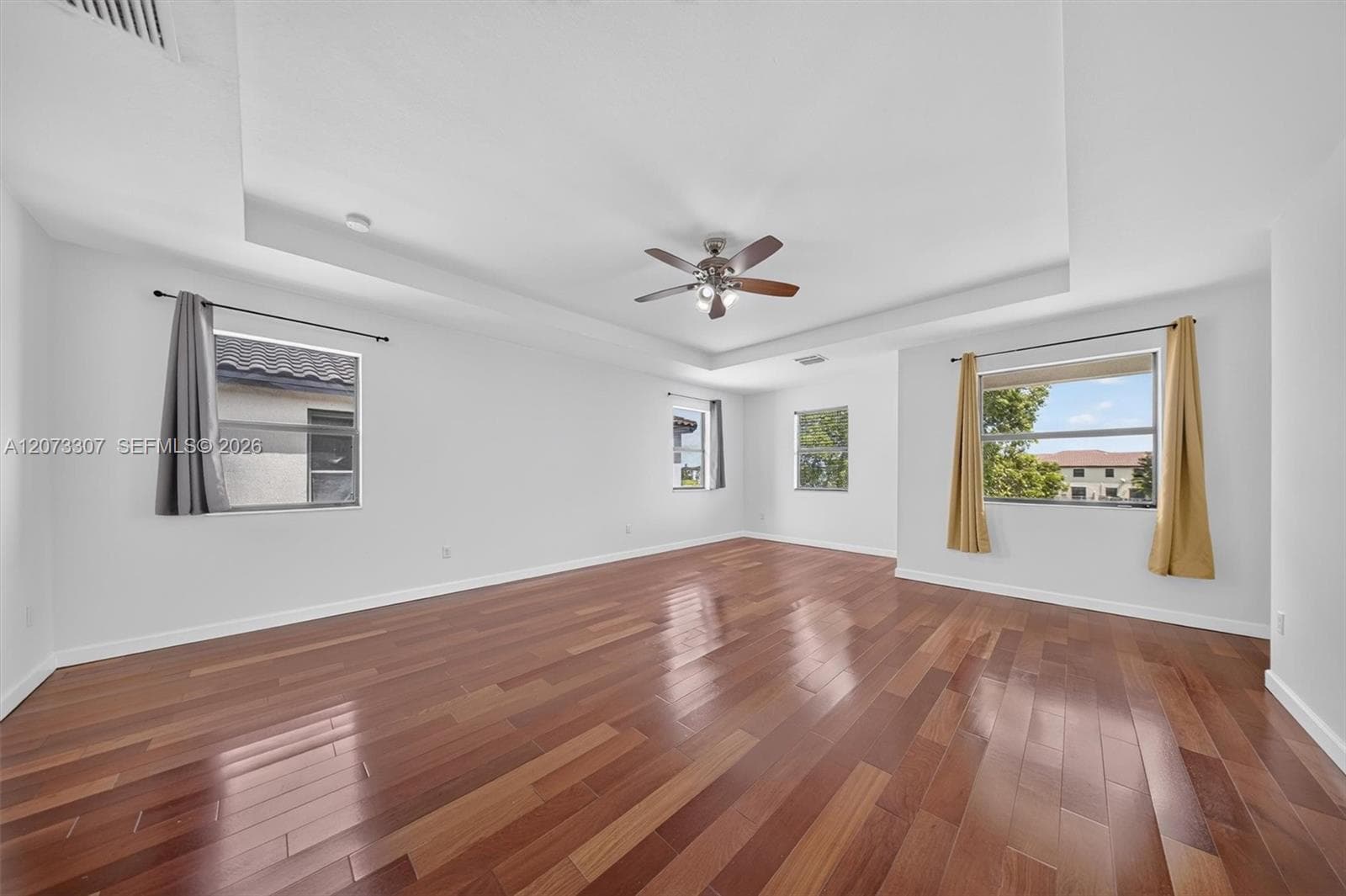 9371 W 35th Ave, Hialeah, FL 33018 photo 11