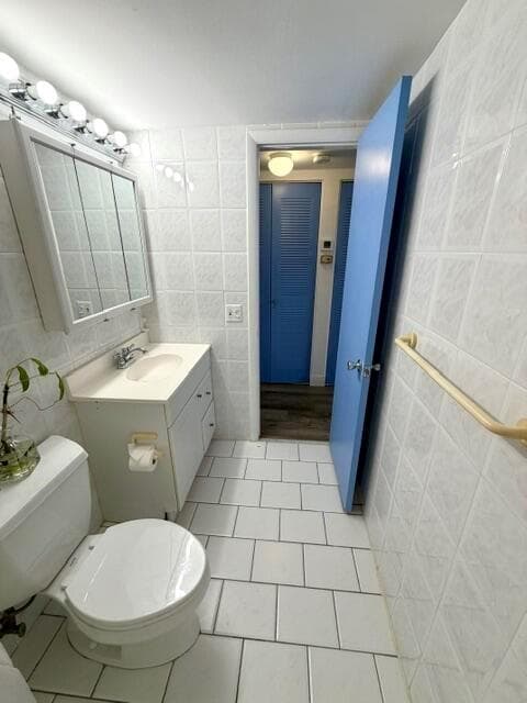 300 OREGON Street # 408, Hollywood, FL 33019 photo 9