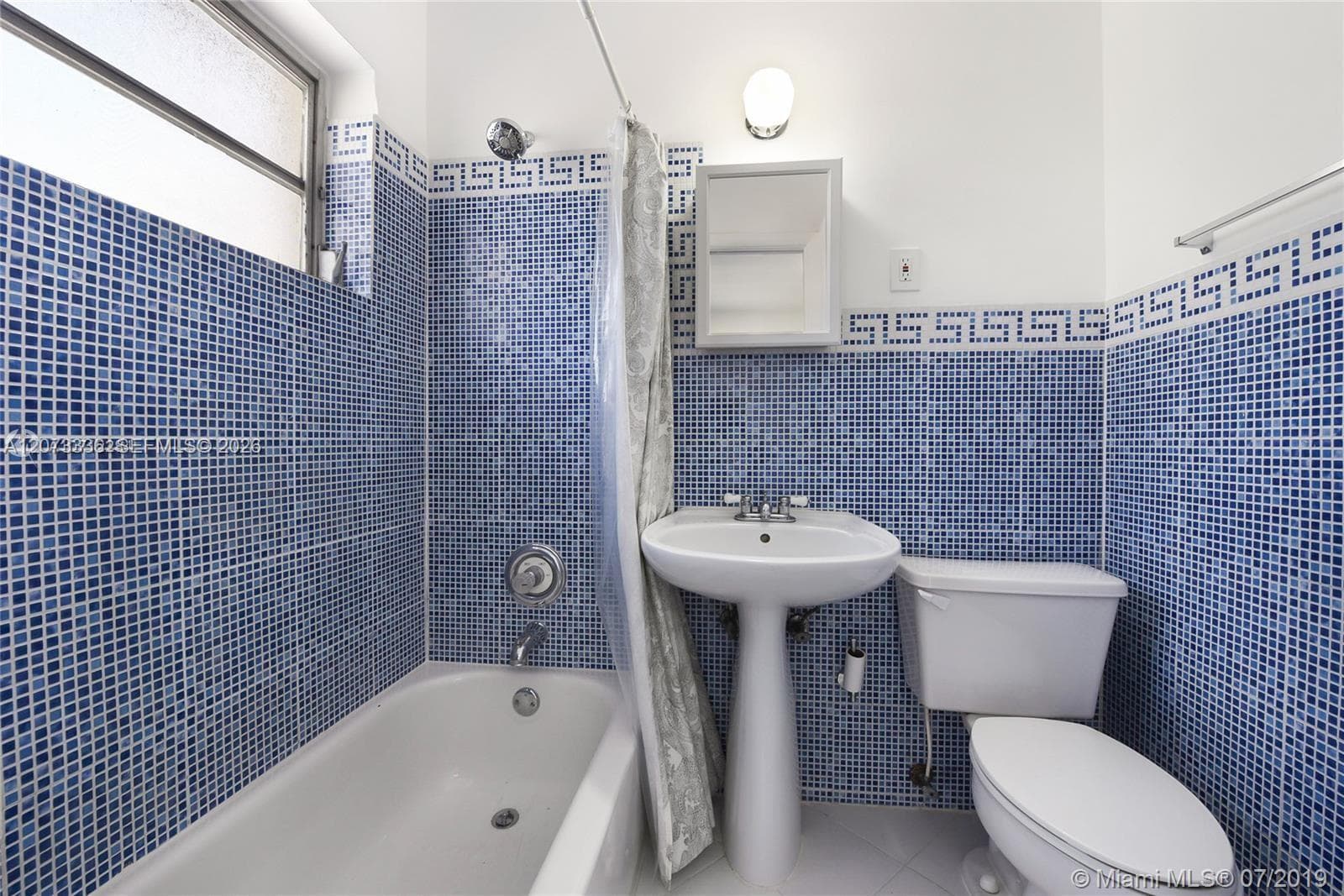 345 Michigan Ave # 17, Miami Beach, FL 33139 photo 9