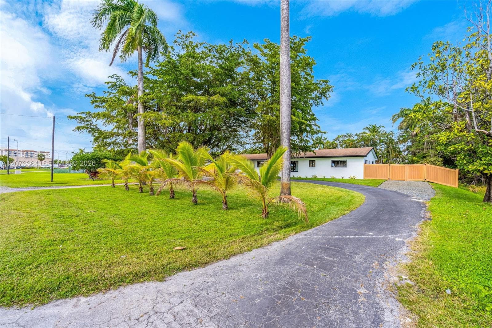 535 N Biscayne River Dr, Miami, FL 33169 photo 4