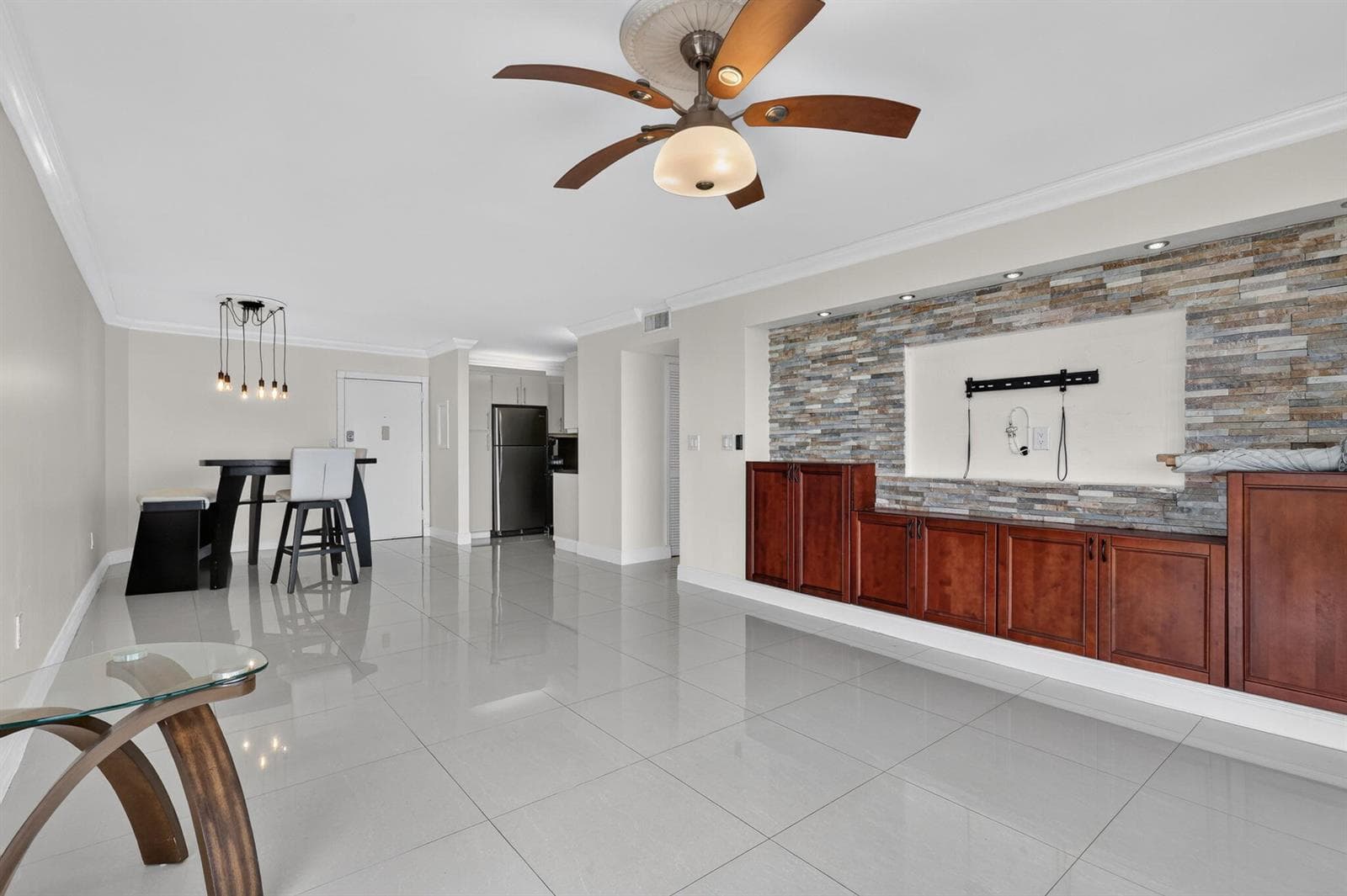 2500 NE 135TH Street # C1011, North Miami, FL 33181 photo 9