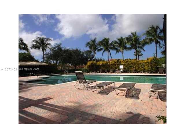1621 Barcelona Way # 6-32, Weston, FL 33327 photo 6