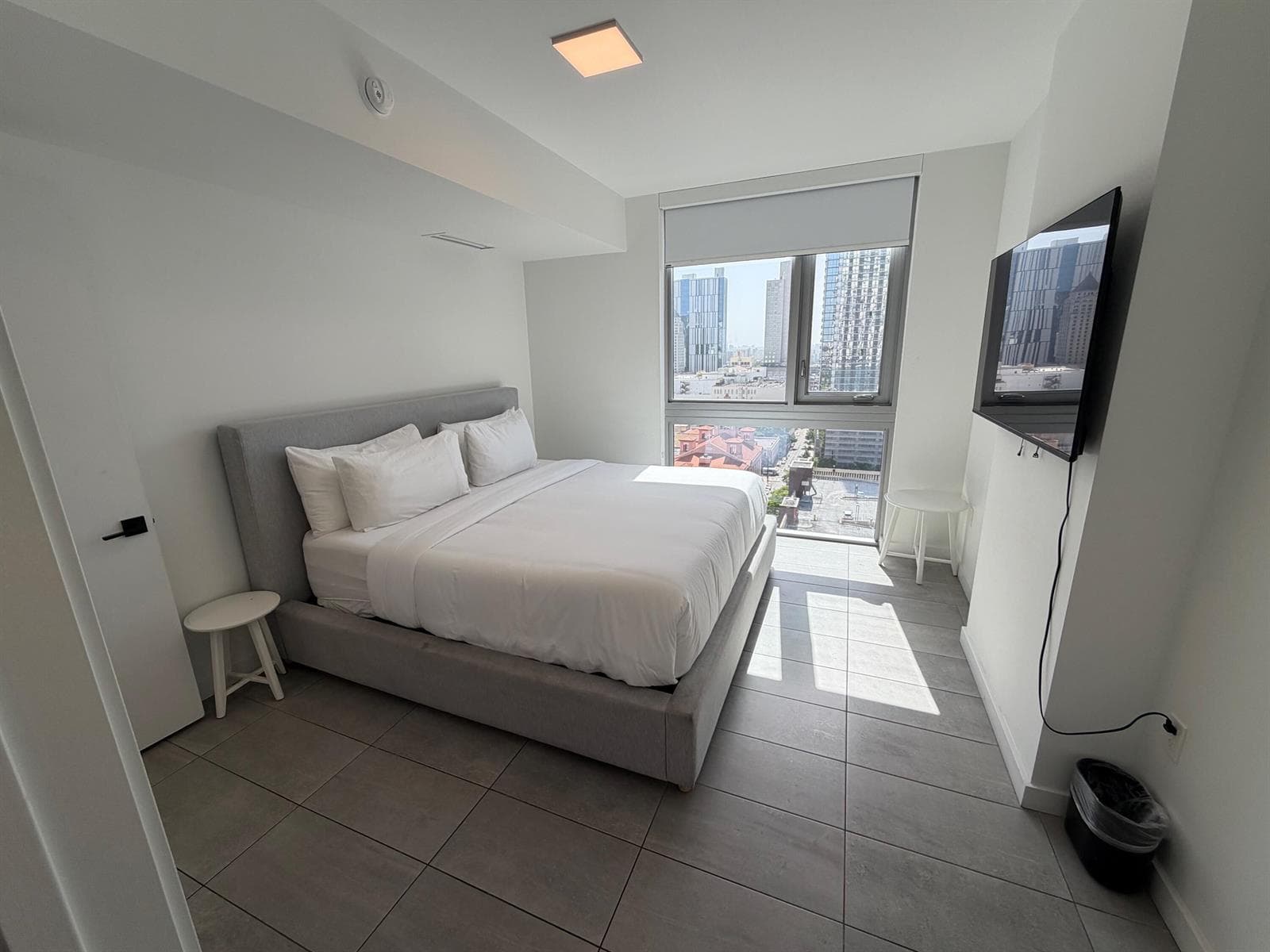 227 NE 2nd Street # Unit 1903, Miami, FL 33132 photo 9