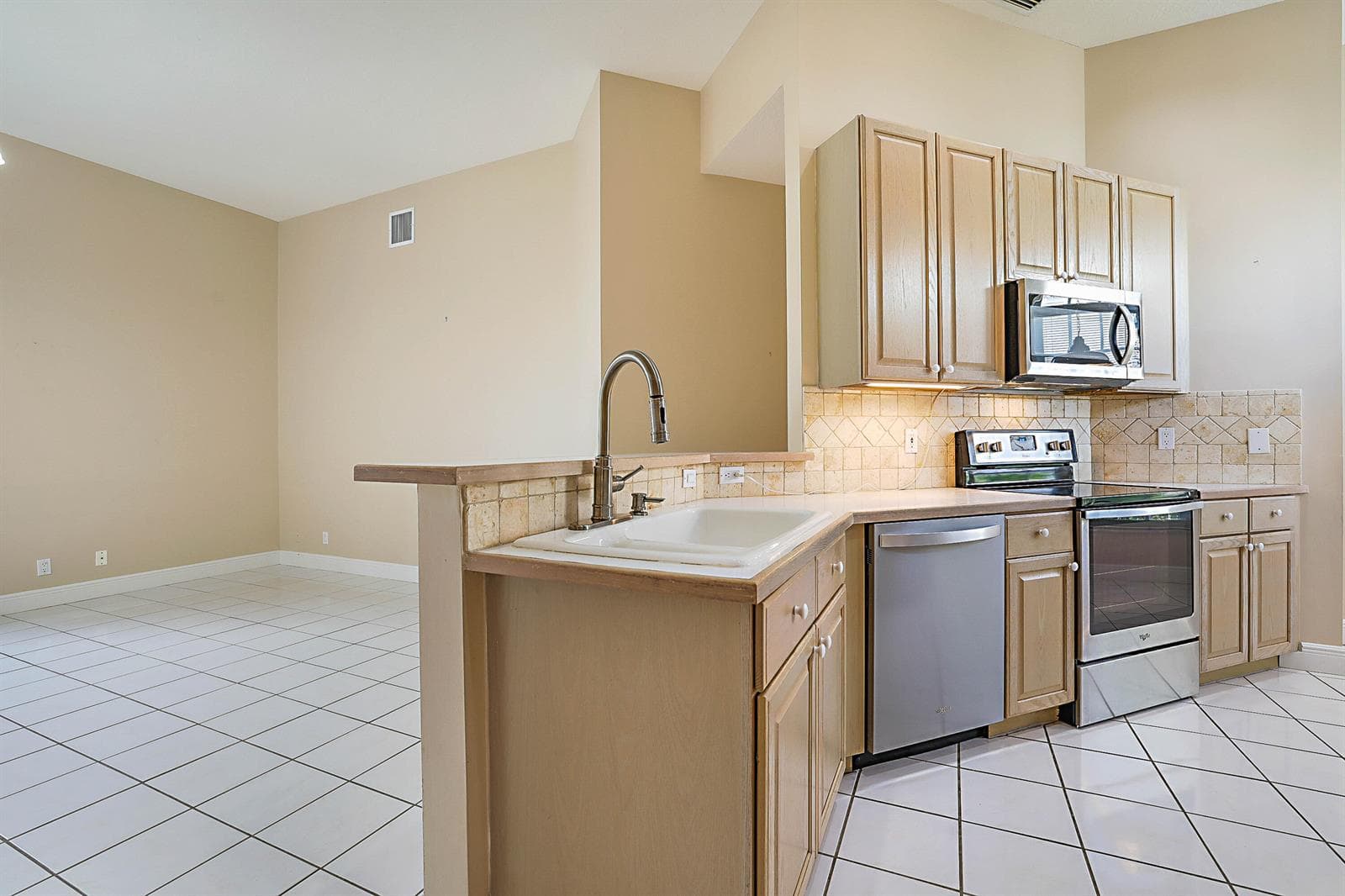 23444 Alzira Circle, Boca Raton, FL 33433 photo 11
