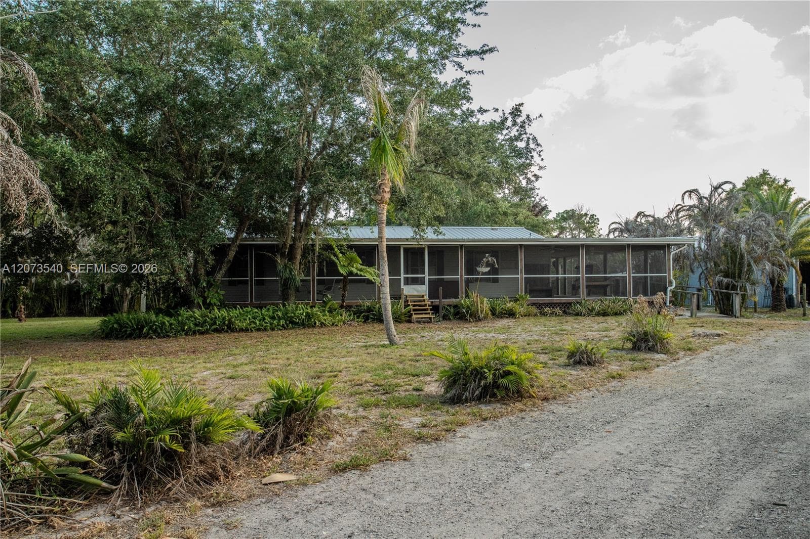 3880 Packinghouse Rd, Other City - In The State Of Florida, FL 33920 photo 8