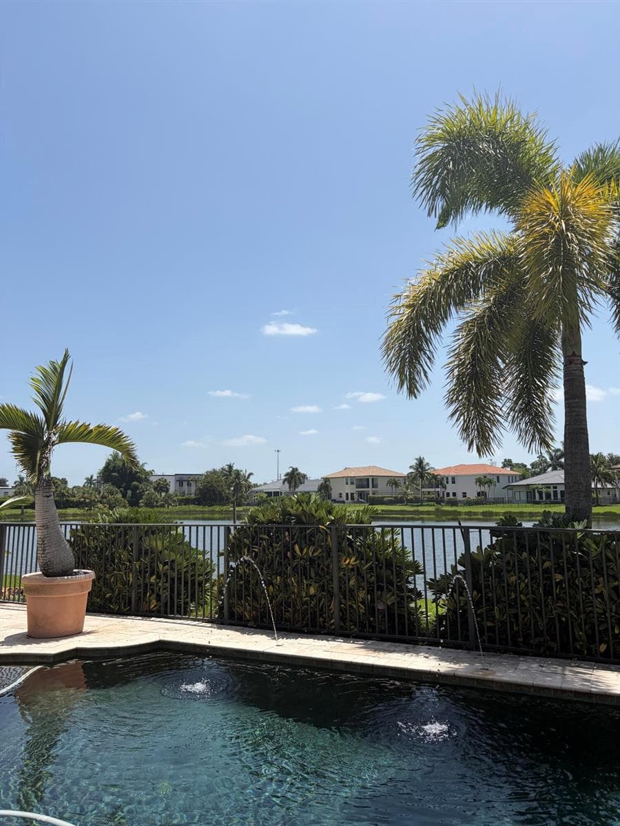4916 FOREST DALE Drive, Lake Worth, FL 33449 photo 2