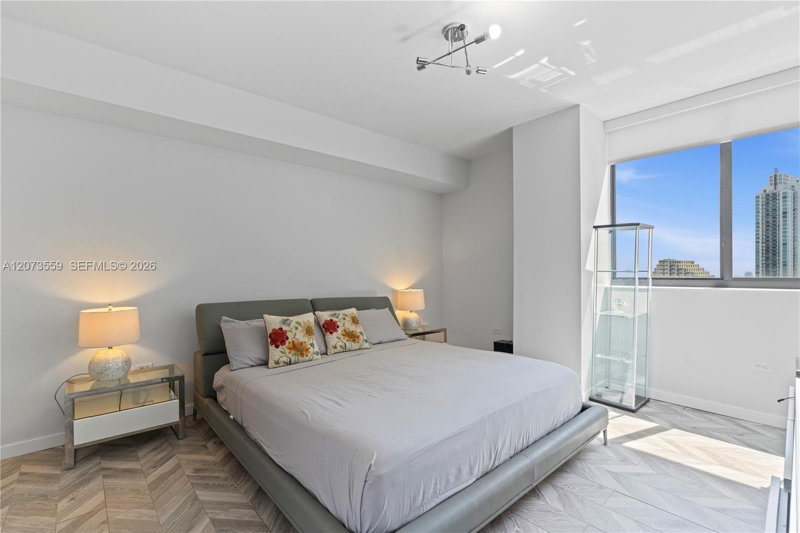 999 SW 1st Ave # 3307, Miami, FL 33130 photo 9