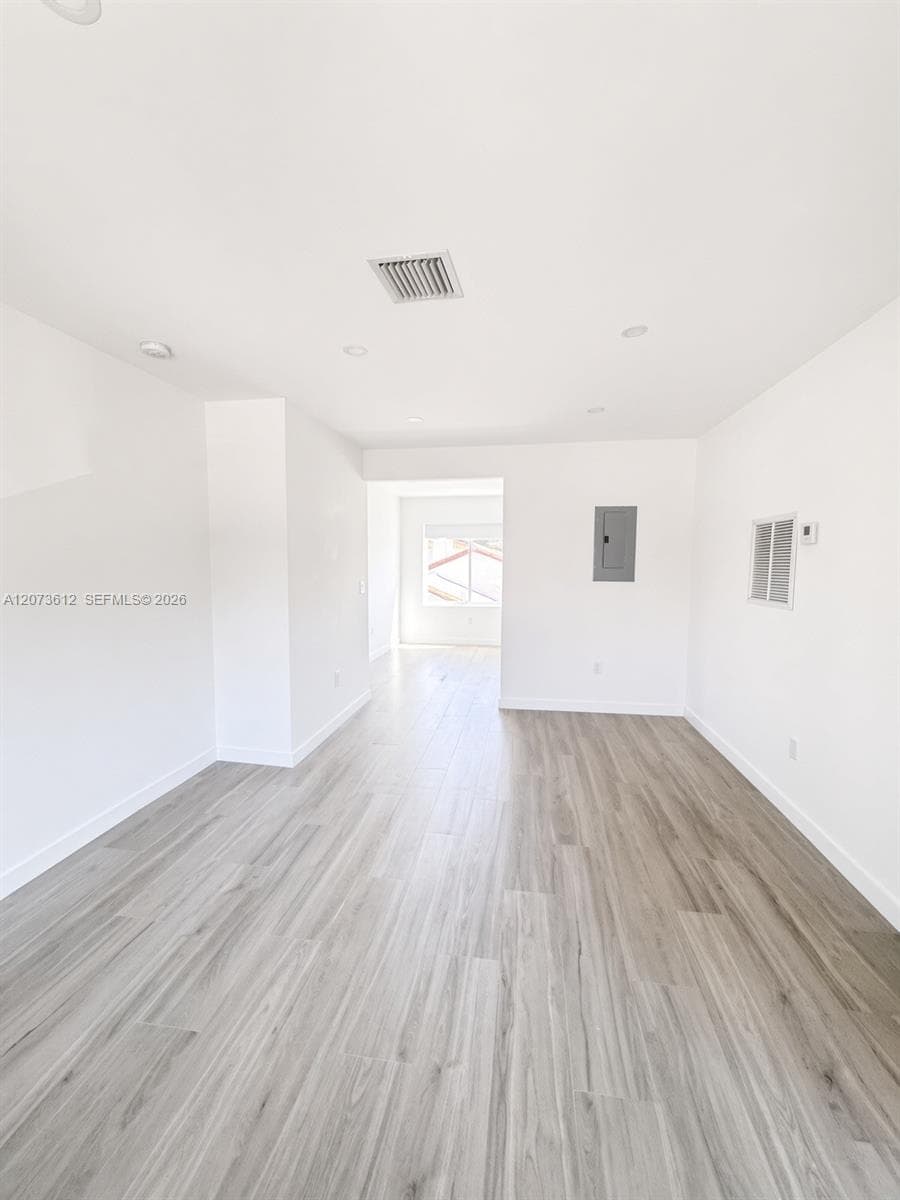 2855 Royal Palm Ave # 4, Miami Beach, FL 33140 photo 2