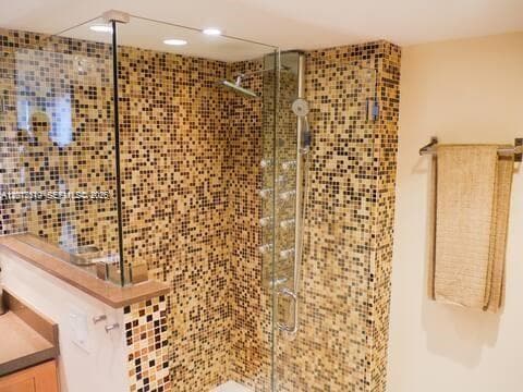 1717 N Bayshore Dr # A-3847, Miami, FL 33132 photo 13