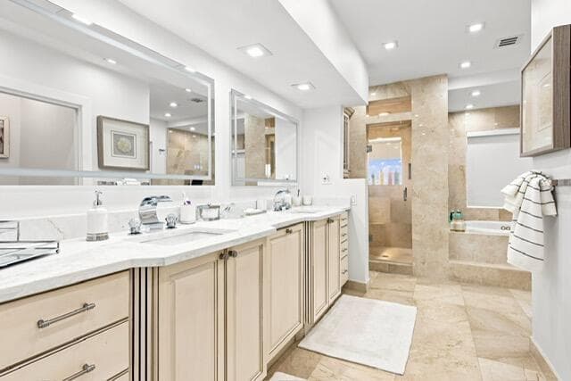 8709 BANYAN Court, Tamarac, FL 33321 photo 13