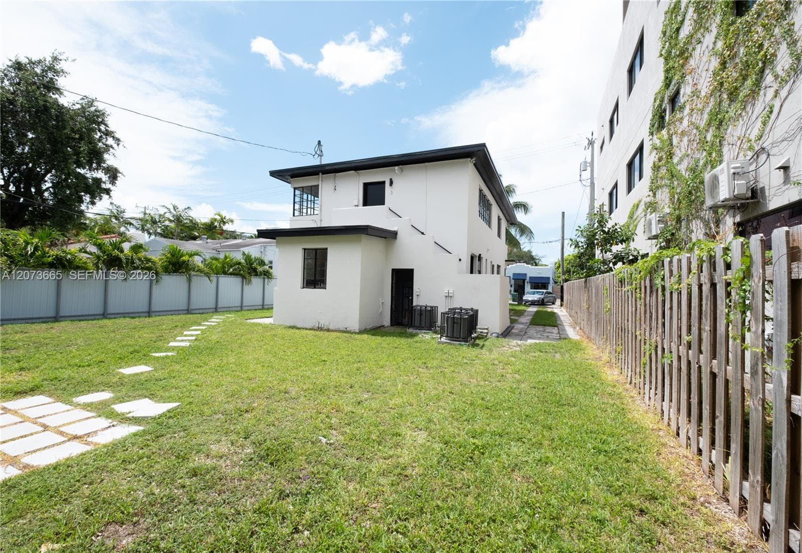 423 NE 71st St # 4, Miami, FL 33138 photo 12