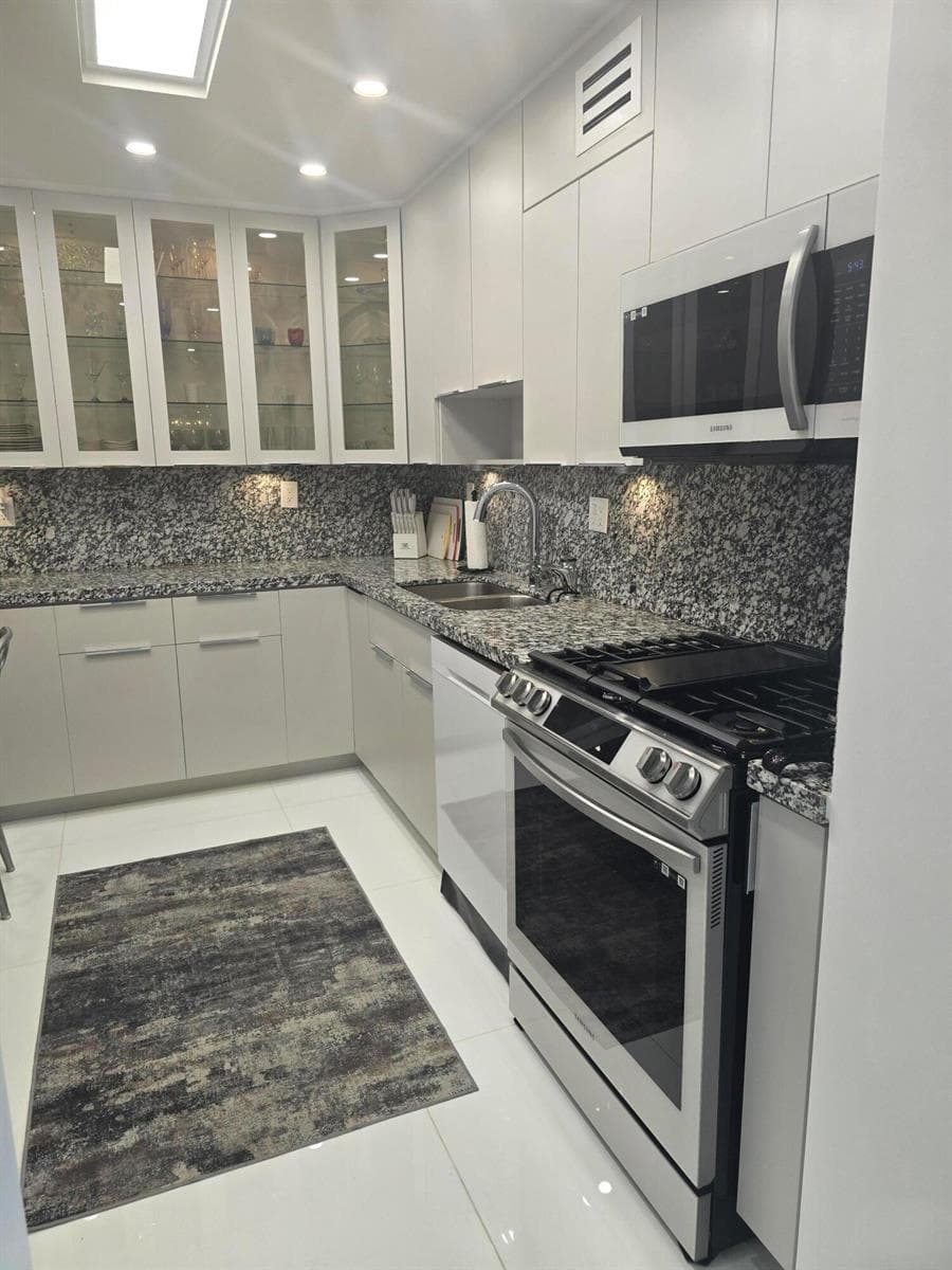 2030 S OCEAN Drive # 510, Hallandale Beach, FL 33009 photo 4