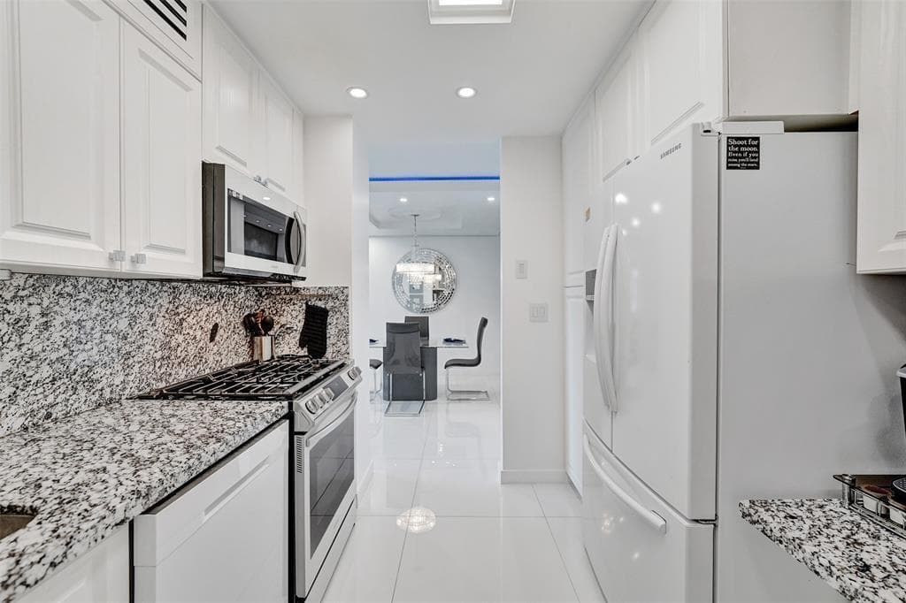 2030 S OCEAN Drive # 510, Hallandale Beach, FL 33009 photo 8
