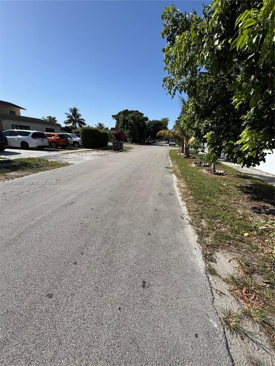 5530 E 6th Ave # 101, Hialeah, FL 33013 photo 12