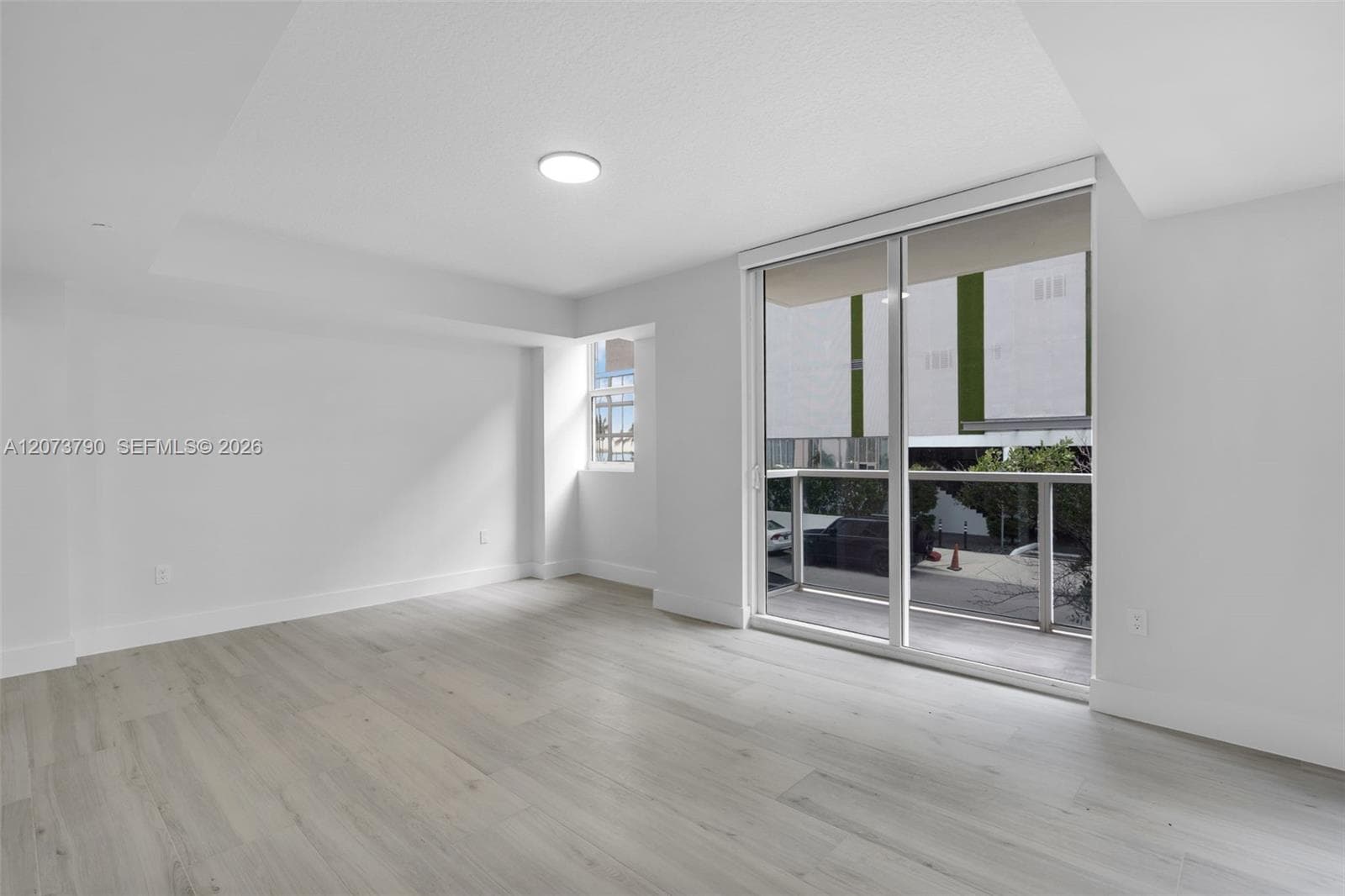 601 NE 23rd St # TH4, Miami, FL 33137 photo 12