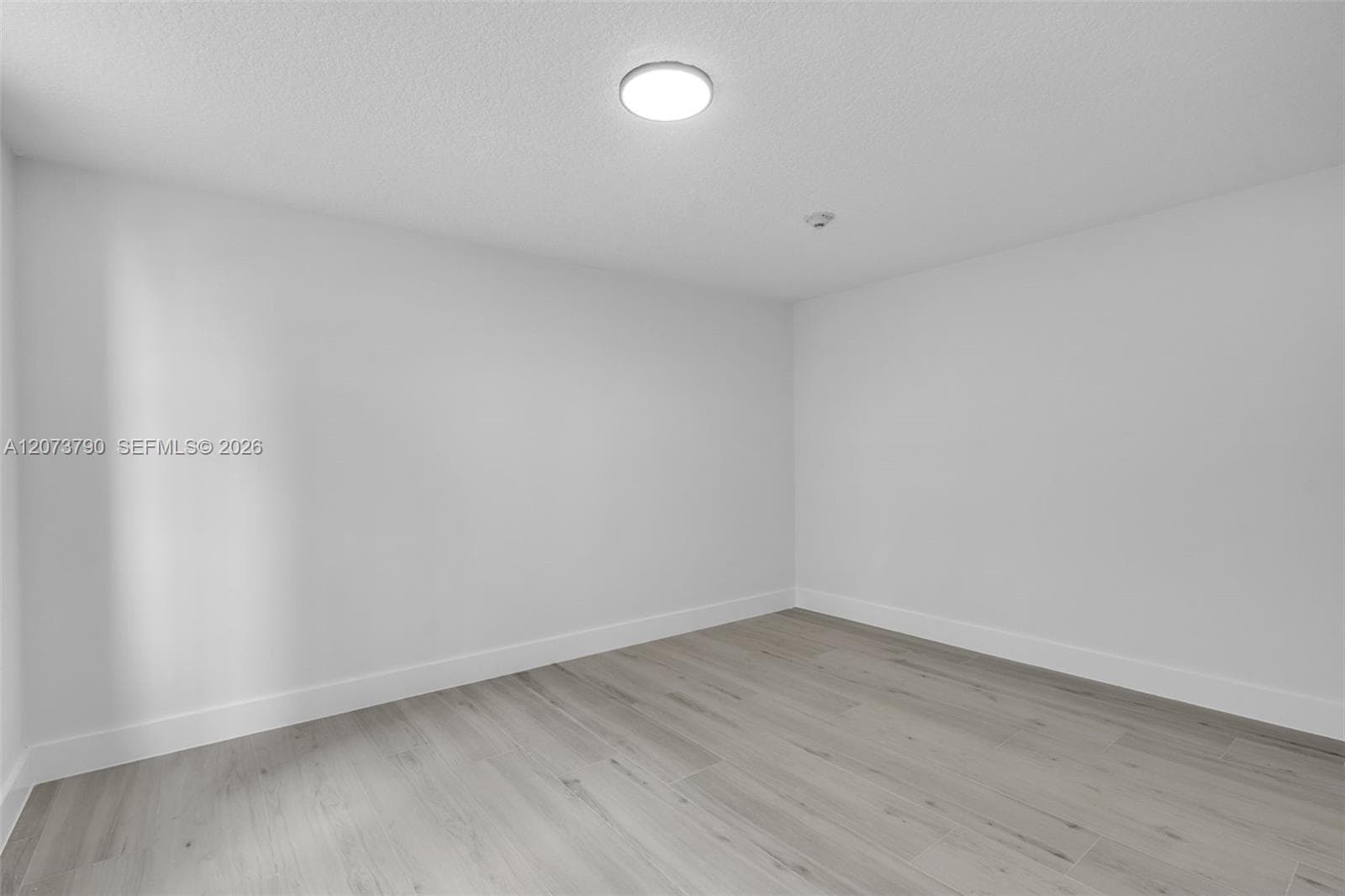 601 NE 23rd St # TH4, Miami, FL 33137 photo 7