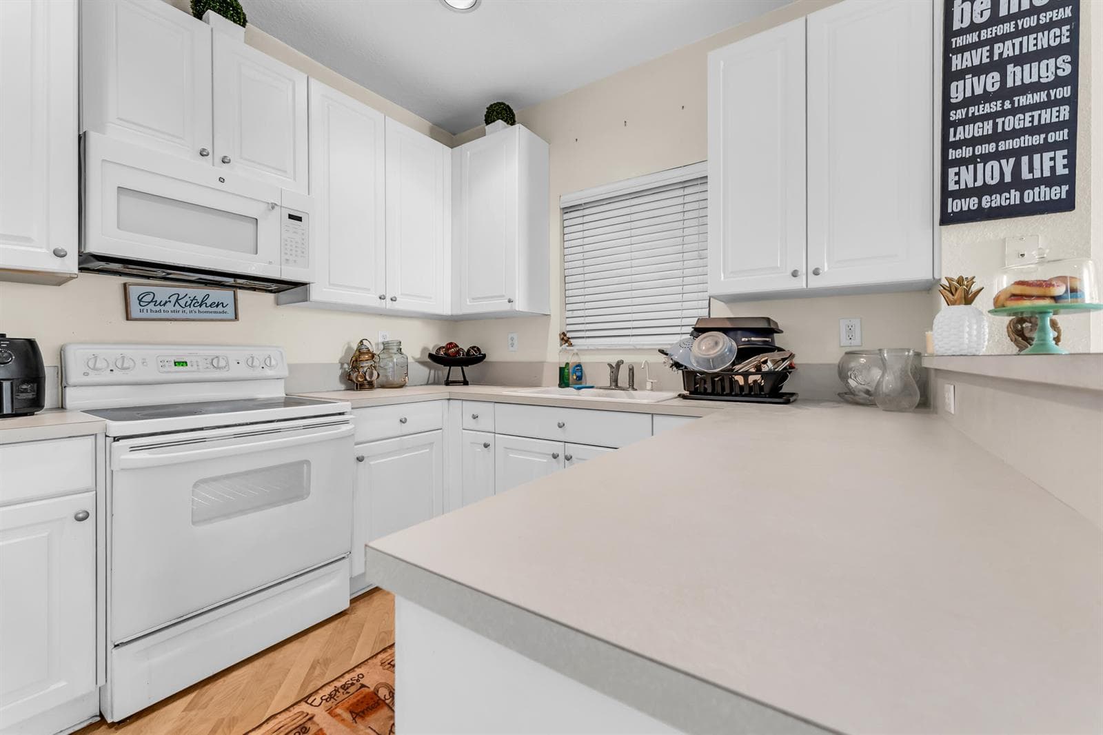 7538 NW 17TH Drive, Pembroke Pines, FL 33024 photo 9