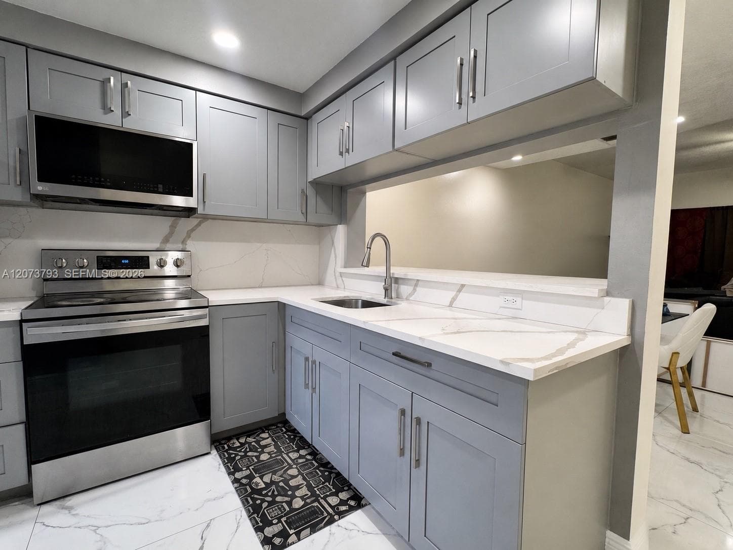 5512 Pageant Pl, Margate, FL 33063 photo 3