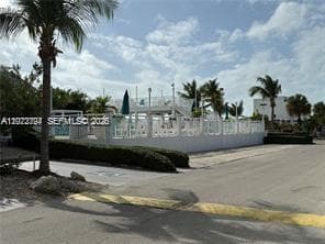 325 Calusa St, Key Largo, FL 33037 photo 13