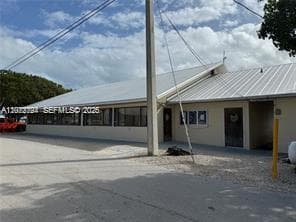325 Calusa St, Key Largo, FL 33037 photo 11