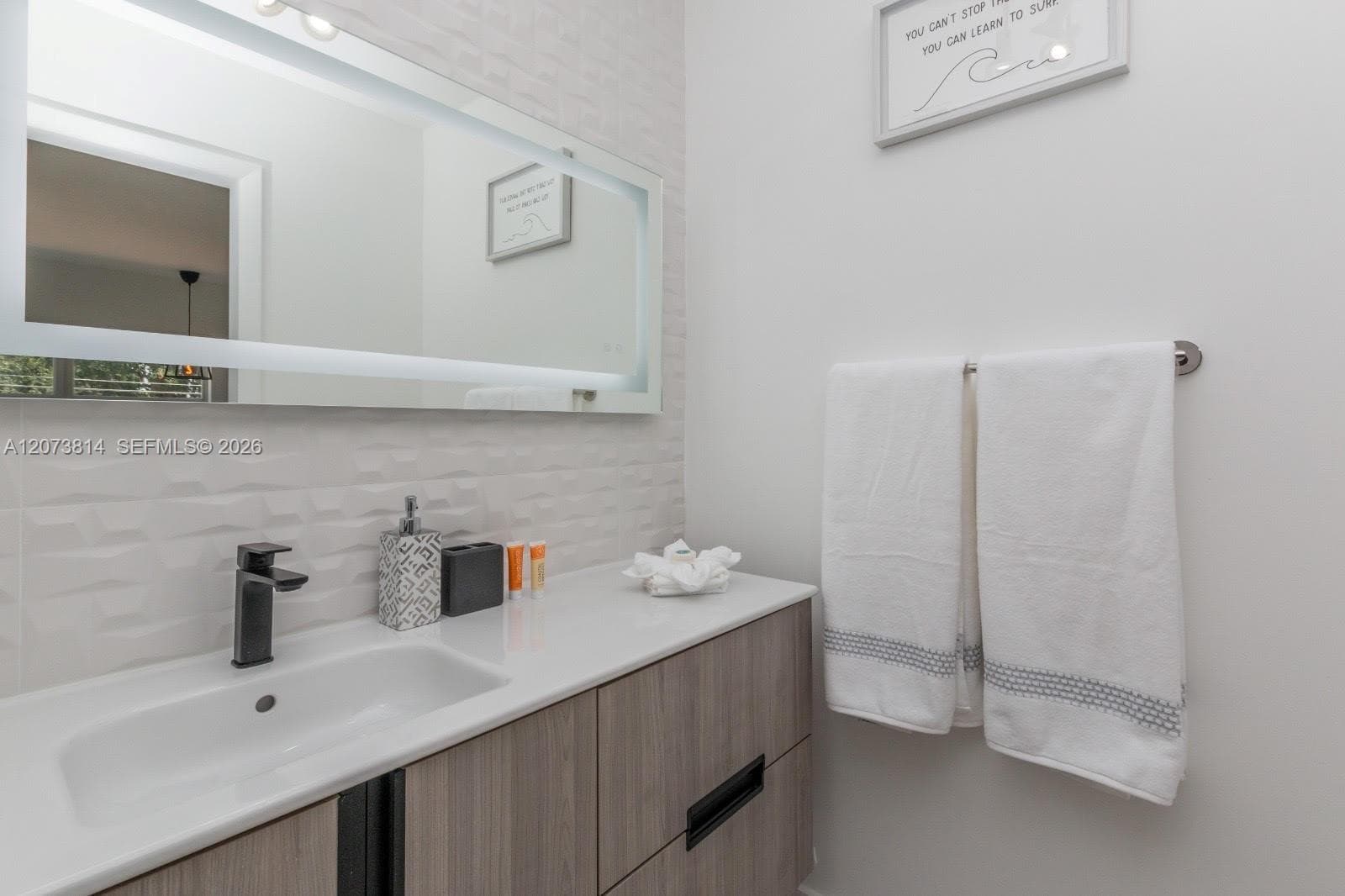6509 NE 5th Ave # Orange, Miami, FL 33138 photo 9