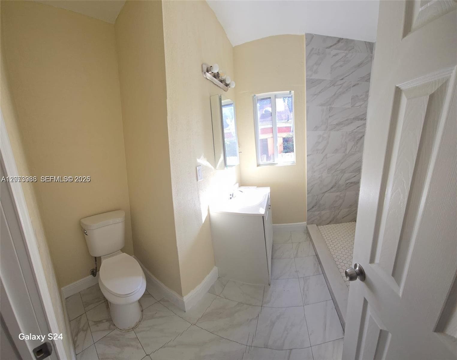 1259 NW 34th Ave, Miami, FL 33125 photo 10