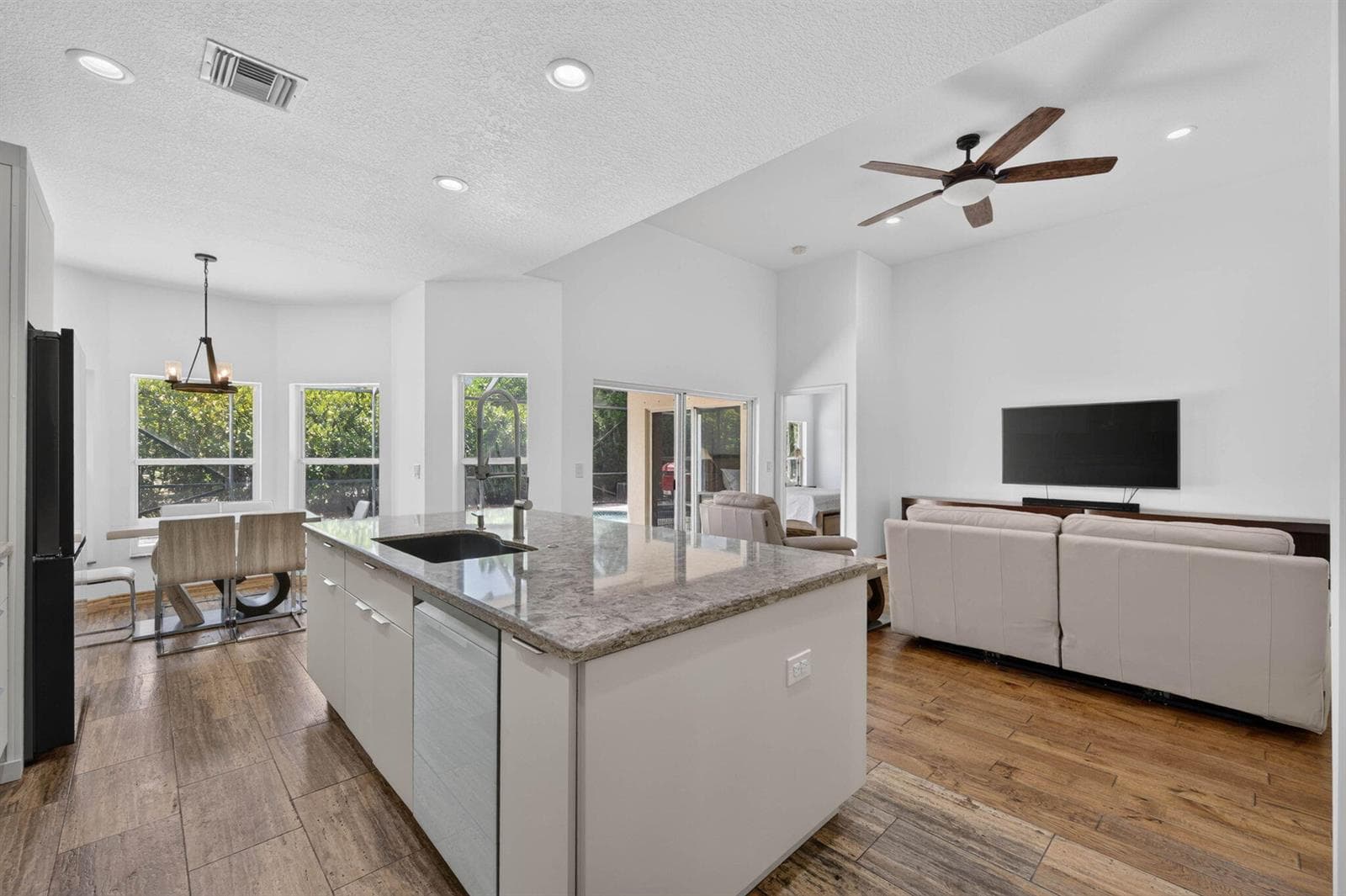 11026 NW 62ND Court, Parkland, FL 33076 photo 8