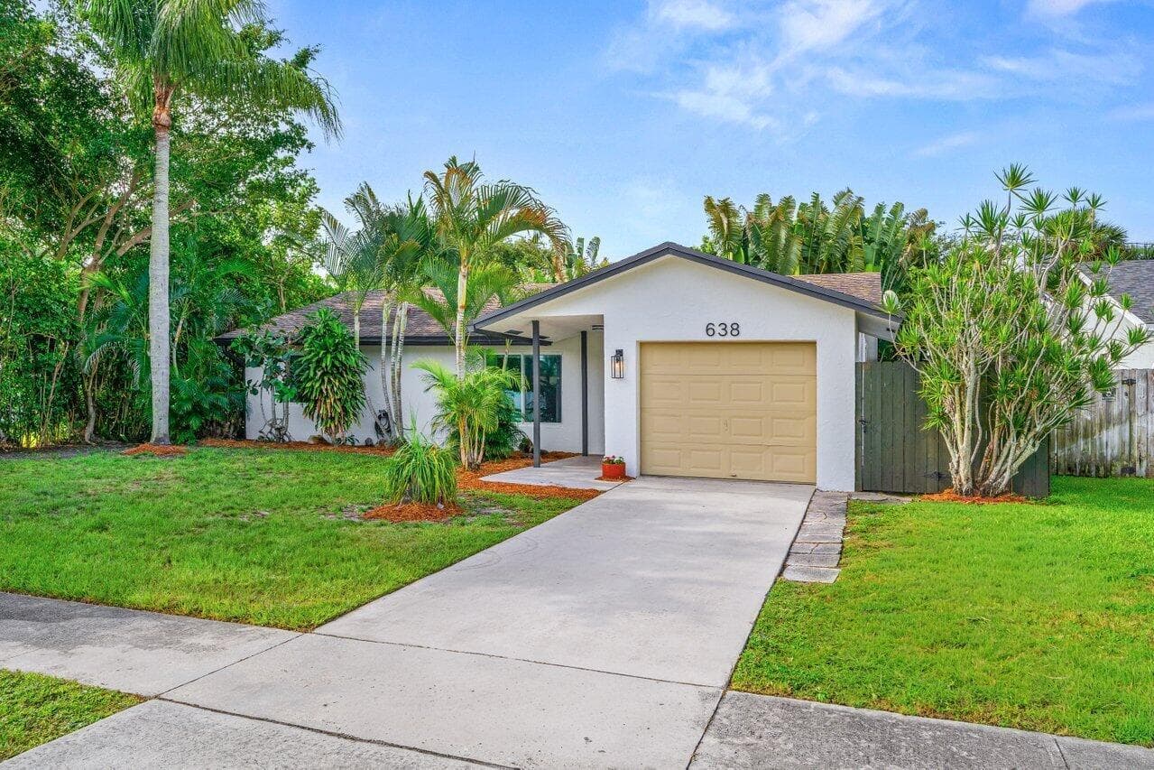 638 SW 4th Avenue, Boynton Beach, FL 33426 photo 3