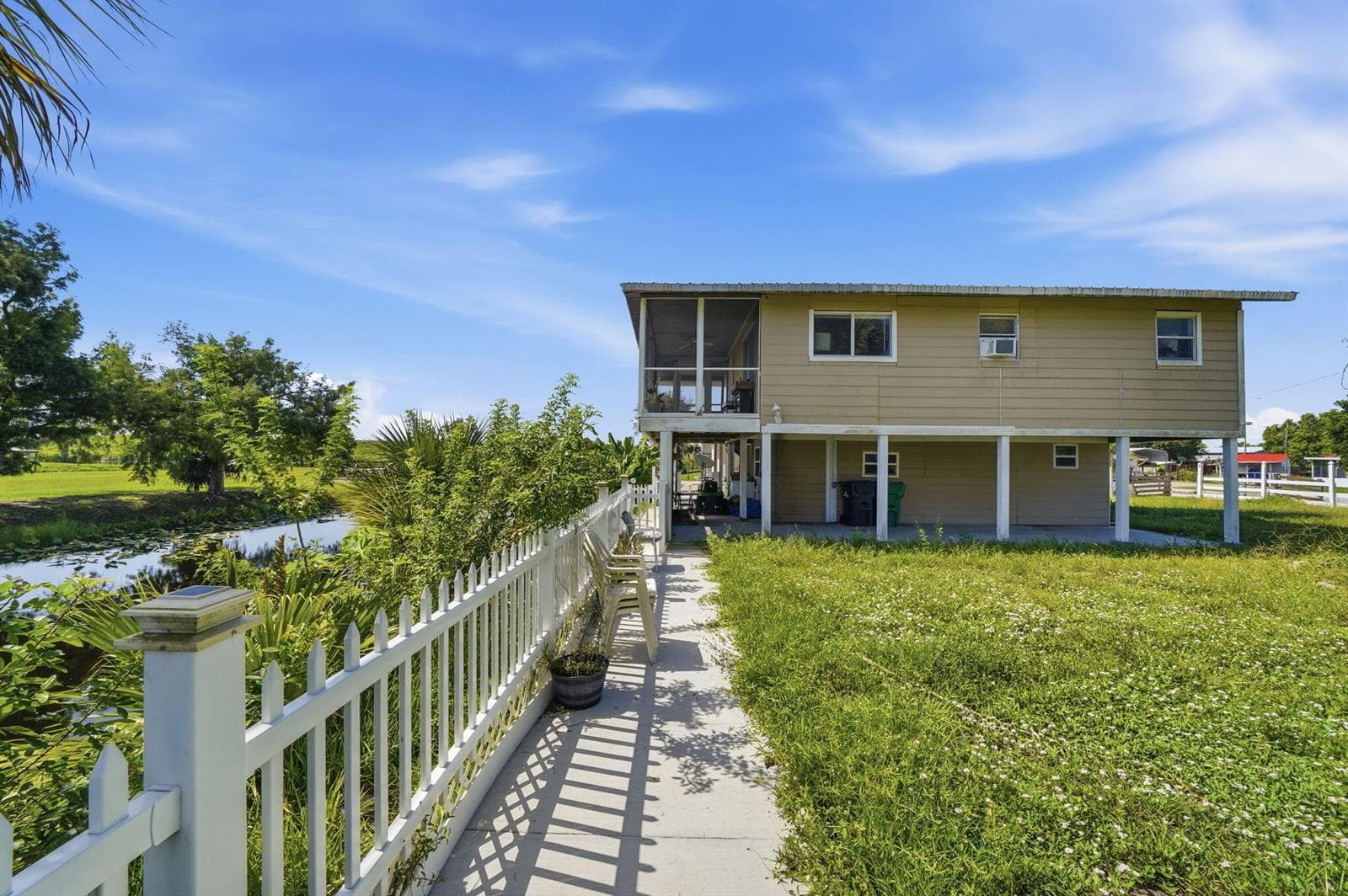 1041 PINE Way NE, Okeechobee, FL 34974 photo 7