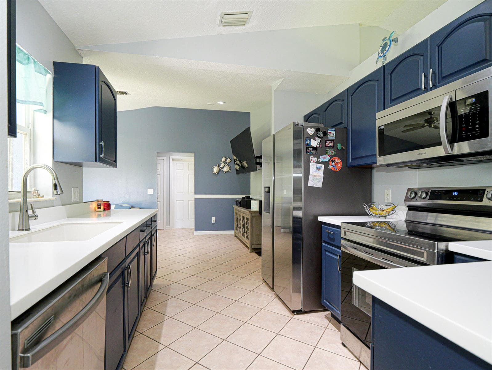6704 HULDA Drive, Fort Pierce, FL 34951 photo 13