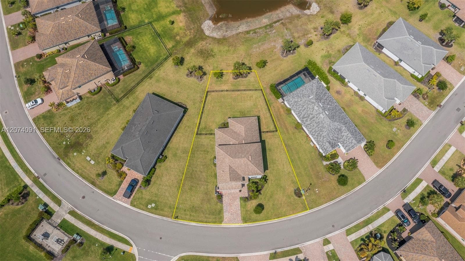 16241 Rosemallow Ln, Other City - In The State Of Florida, FL 33920 photo 8