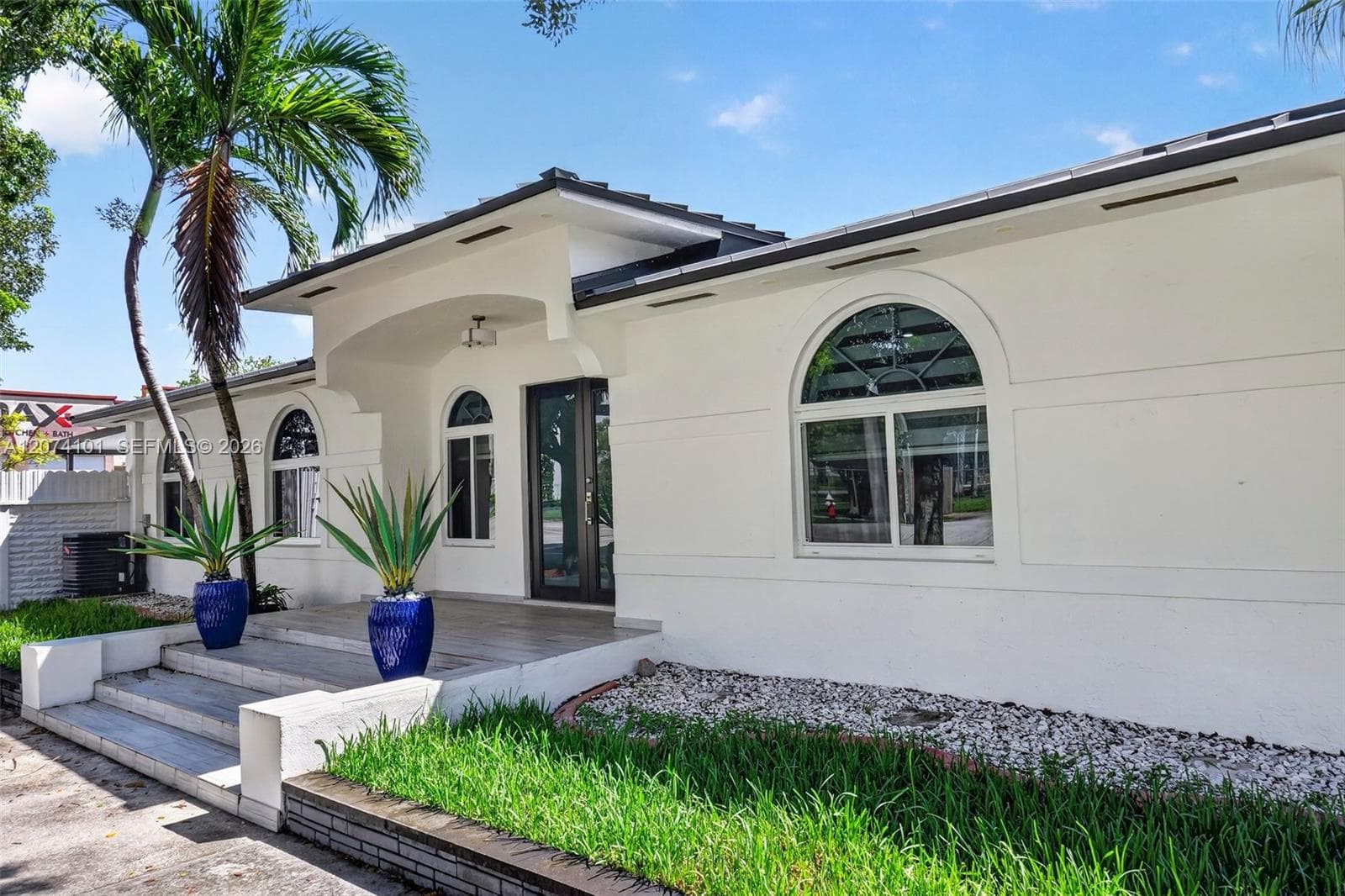 3197 W 79th Pl, Hialeah, FL 33018 photo 2