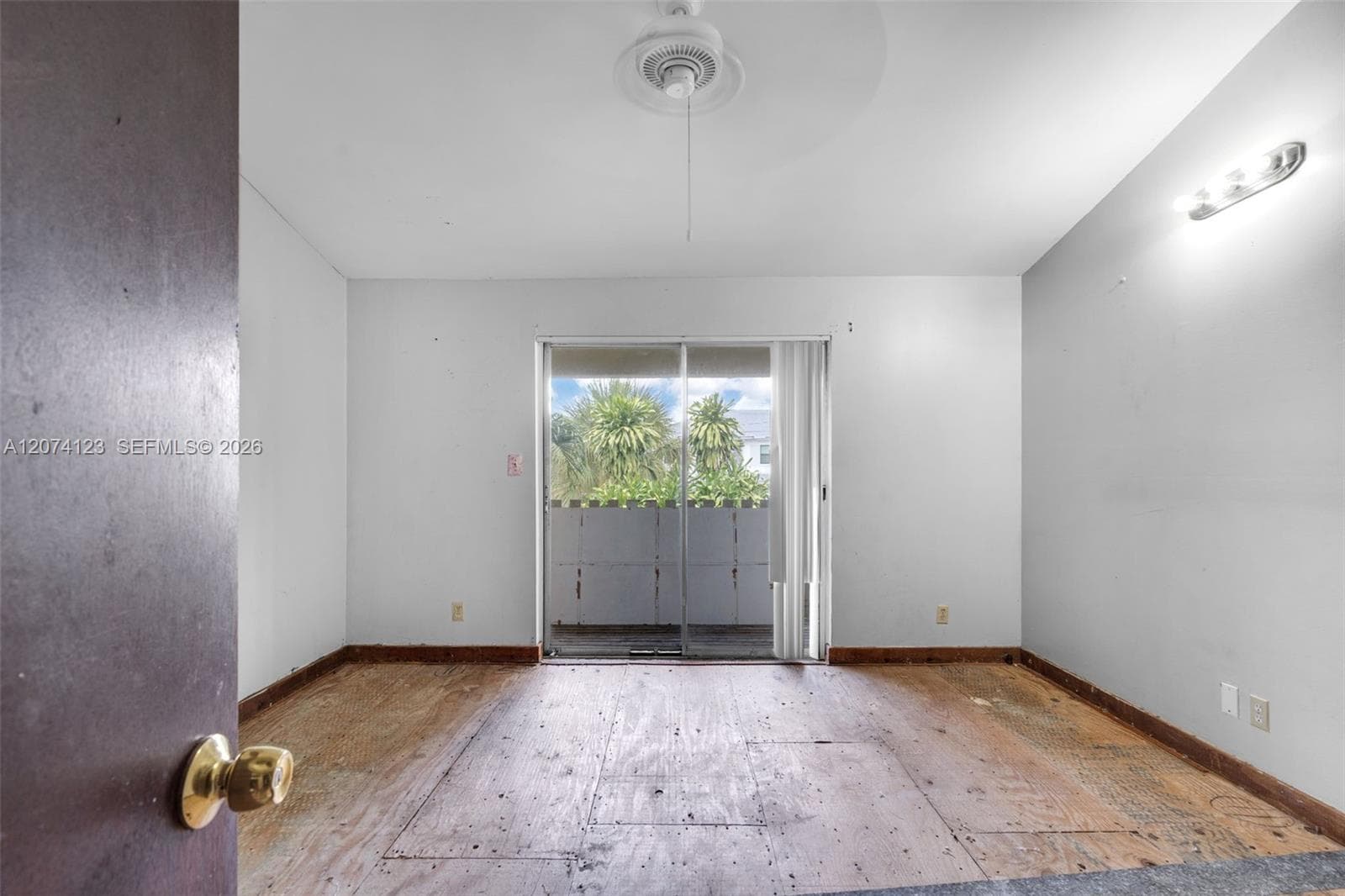 3711 Riverside Dr, Coral Springs, FL 33065 photo 12