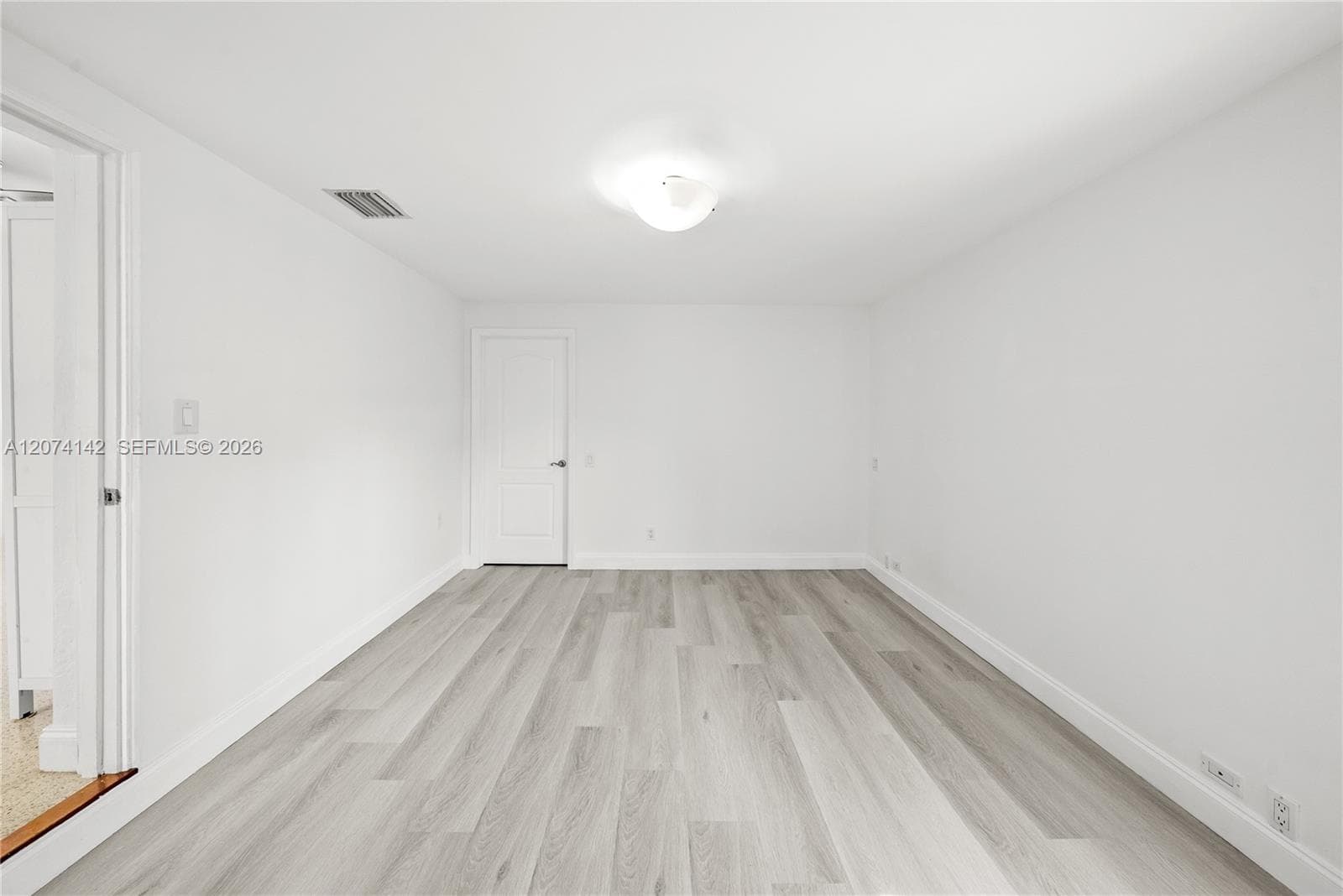 3130 SW 27th Ter, Miami, FL 33133 photo 12