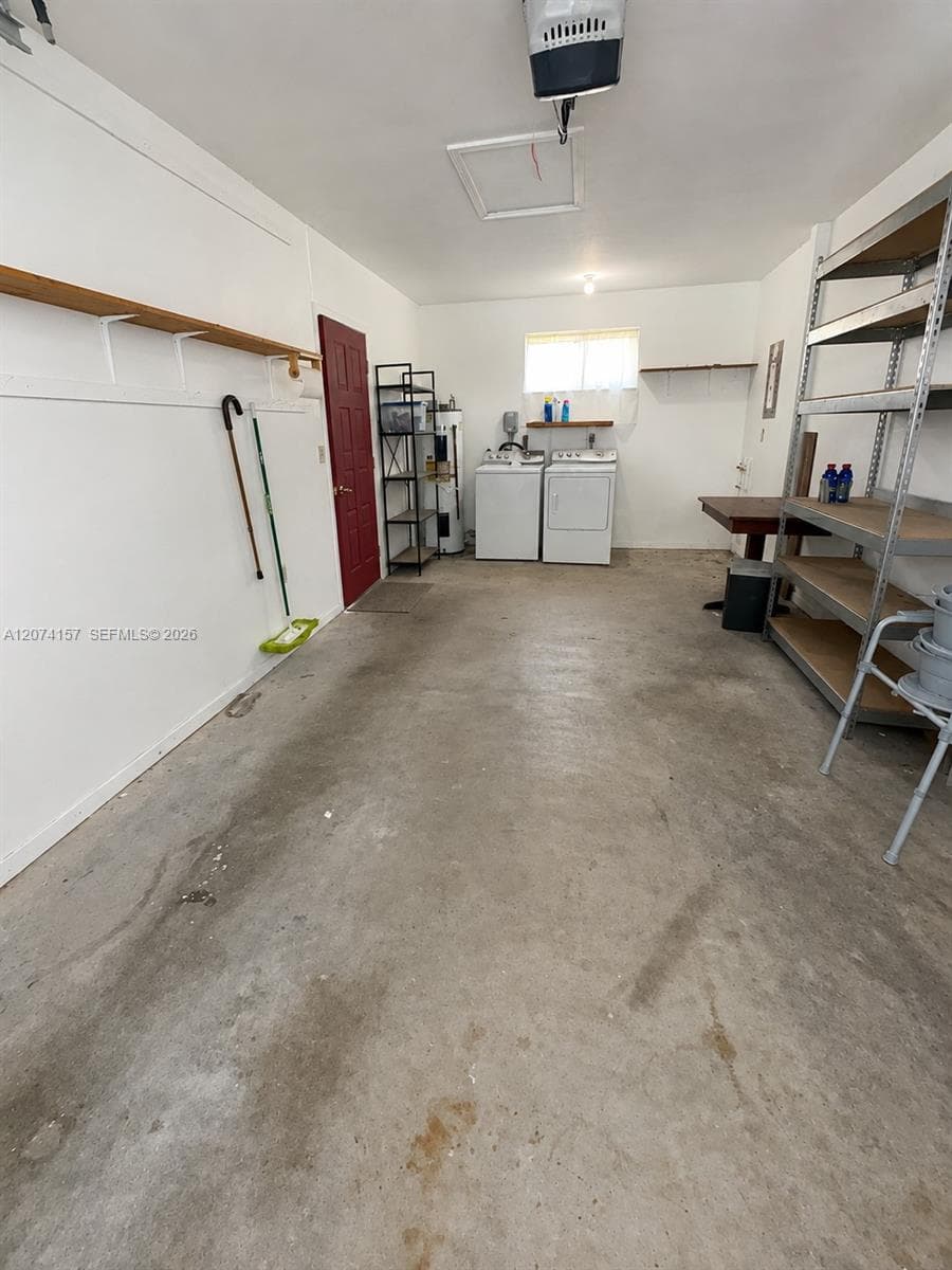 Listing photo 11