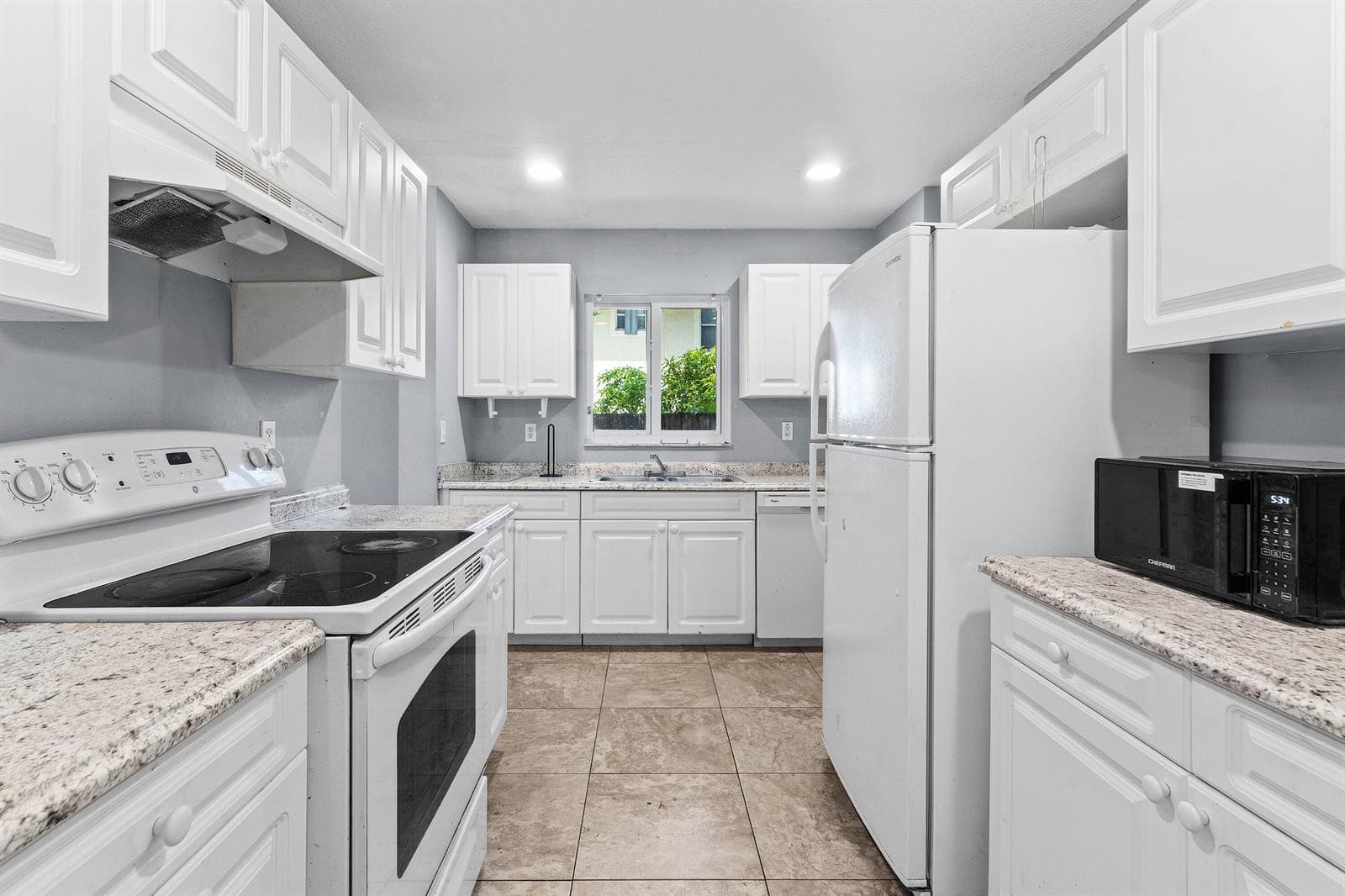 13793 YARMOUTH Drive # 13793, Wellington, FL 33414 photo 8