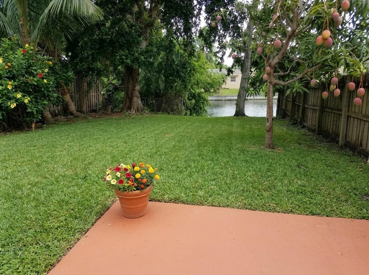 6534 HARBOUR Road, North Lauderdale, FL 33068 photo 10