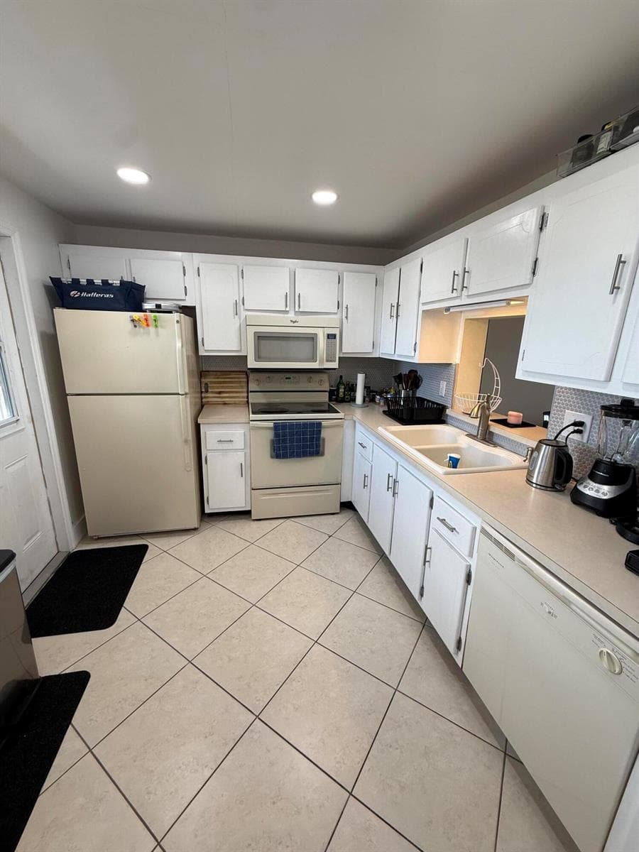 900 NE 12th Avenue # 708, Hallandale Beach, FL 33009 photo 6
