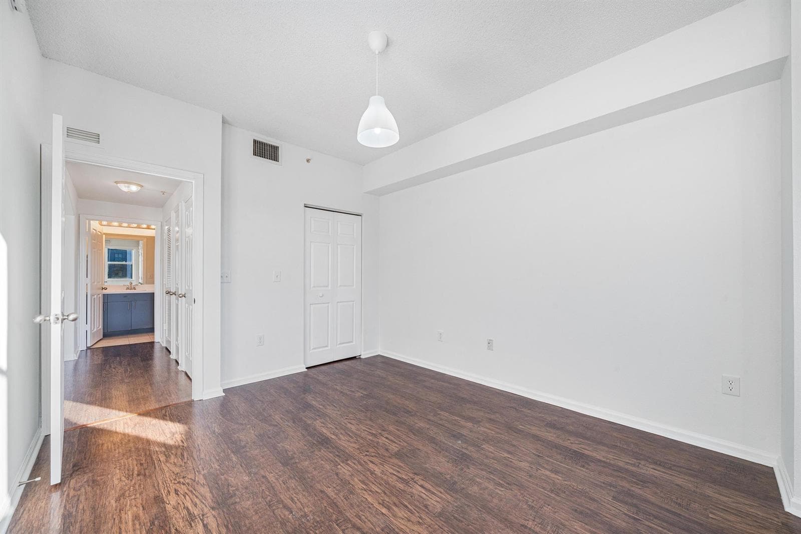 533 NE 3RD Avenue # 541, Fort Lauderdale, FL 33301 photo 11