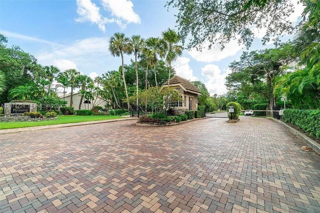 3724 Wilderness Way, Coral Springs, FL 33065 photo 6