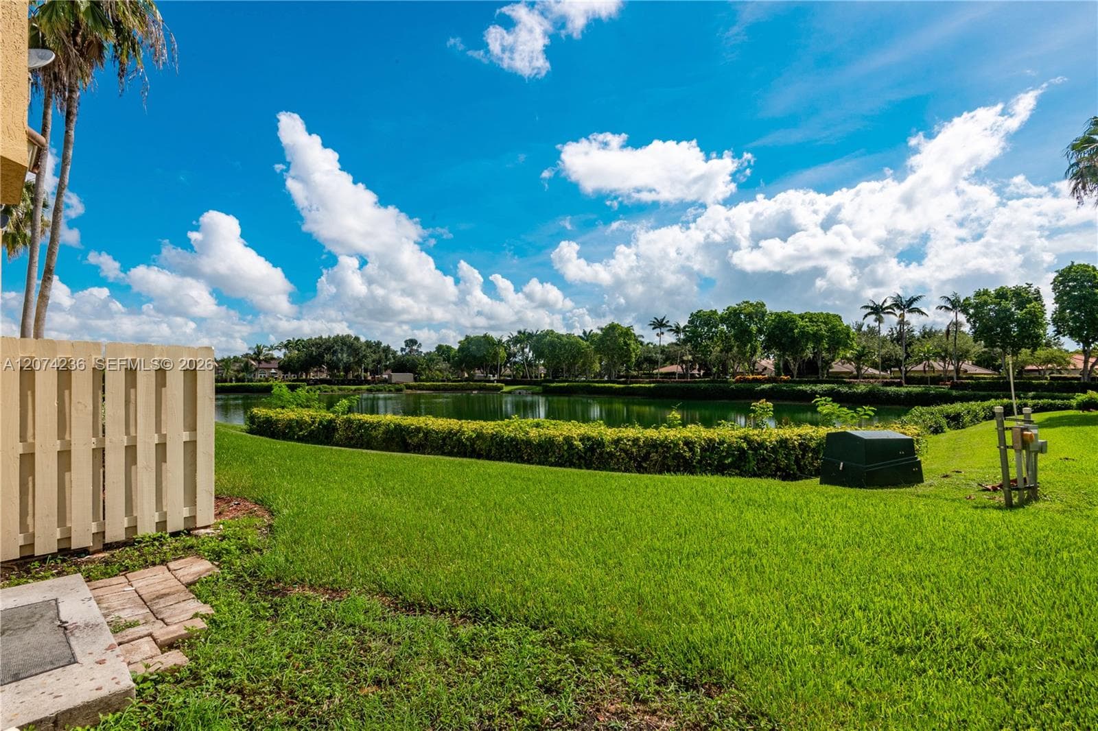 975 NE 34th Ave # 103, Homestead, FL 33033 photo 6