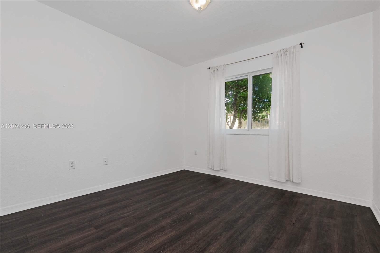 975 NE 34th Ave # 103, Homestead, FL 33033 photo 10